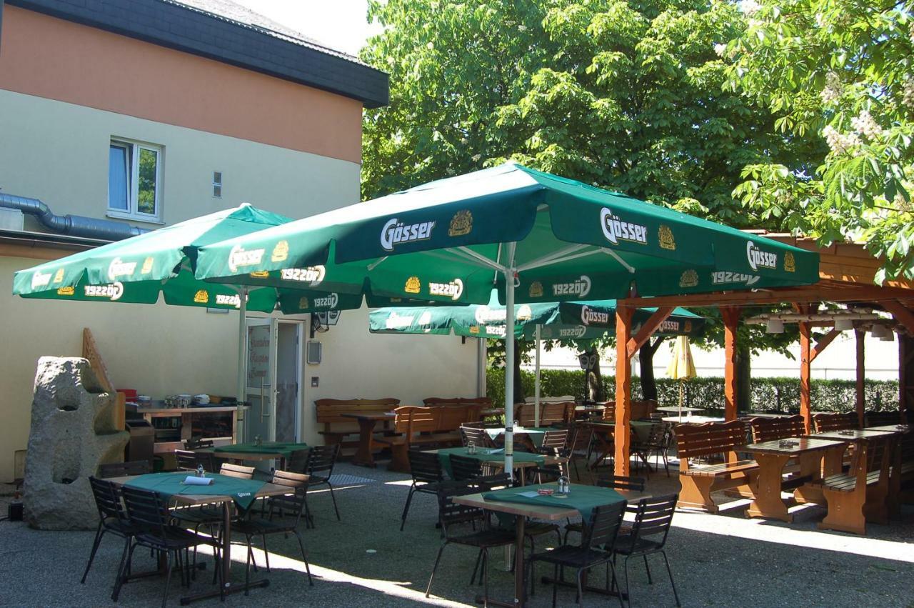 Gasthof Huber Wels Exteriér fotografie